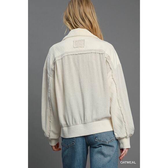 Umgee Two-Way Zip-Up Long Sleeves Front Pockets Loose Jacquard Jacket | Oatmeal - Picture 2 of 6